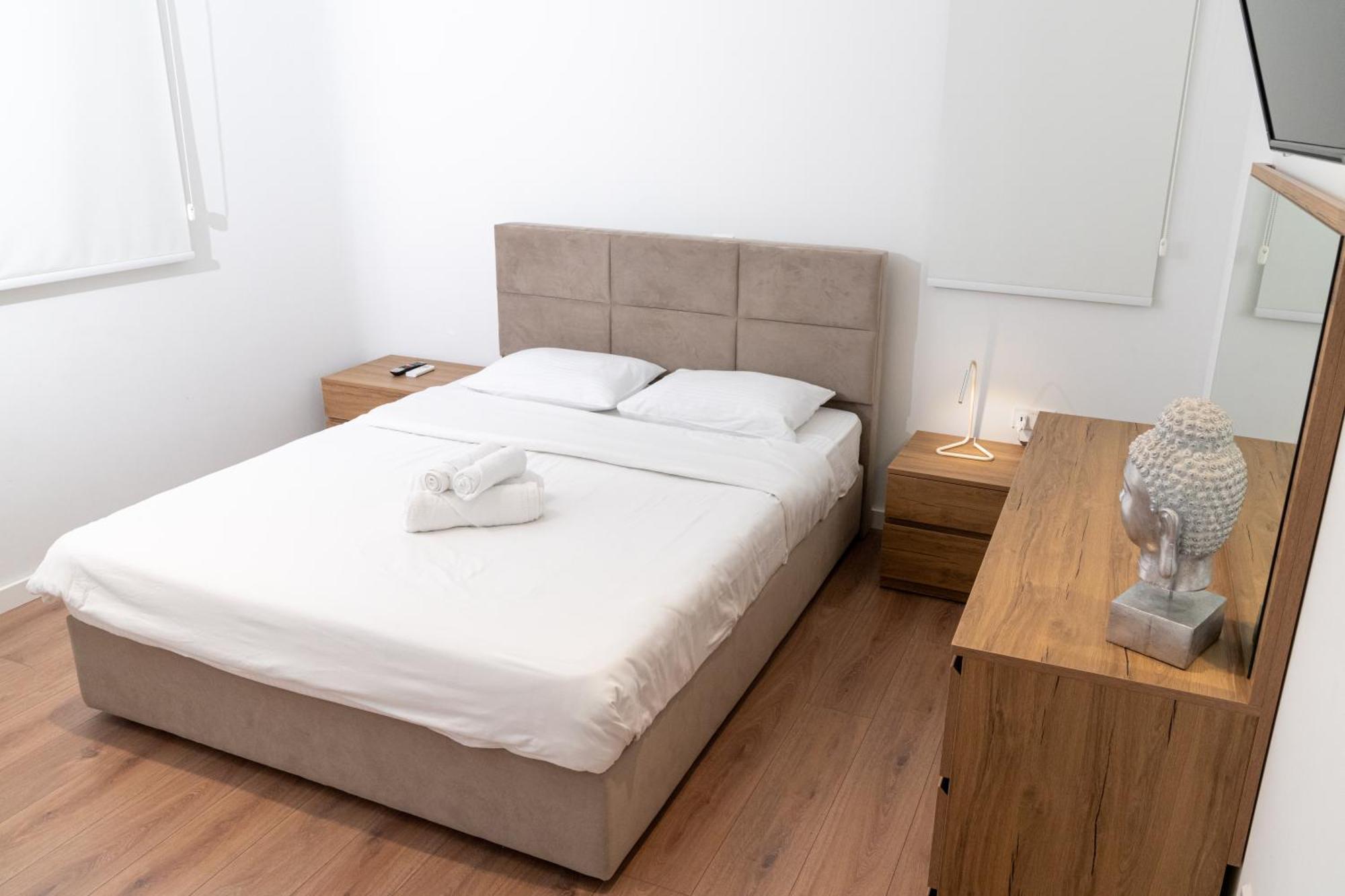 Venus Apartment Larnaca Ngoại thất bức ảnh